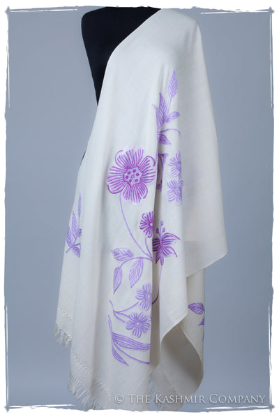 Je Ne Sais Quoi Lavender Ivory Shawl