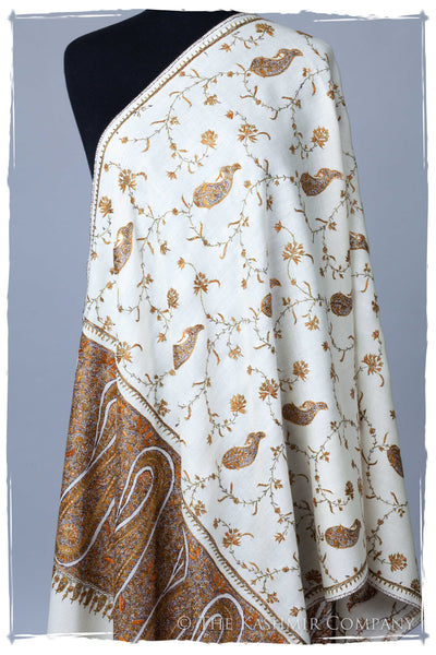 Ivoire de Gold Orient Paisley Kashmir Shawl