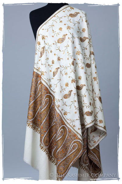 Ivoire de Gold Orient Paisley Kashmir Shawl