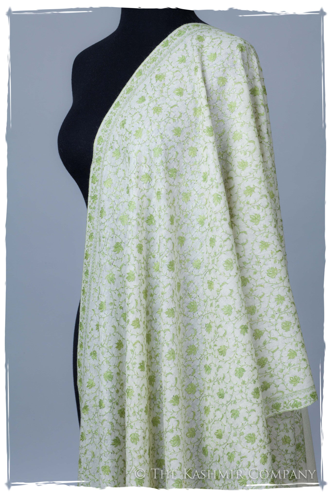 Ivy Maple Ivory L'amour Soft Cashmere Shawl