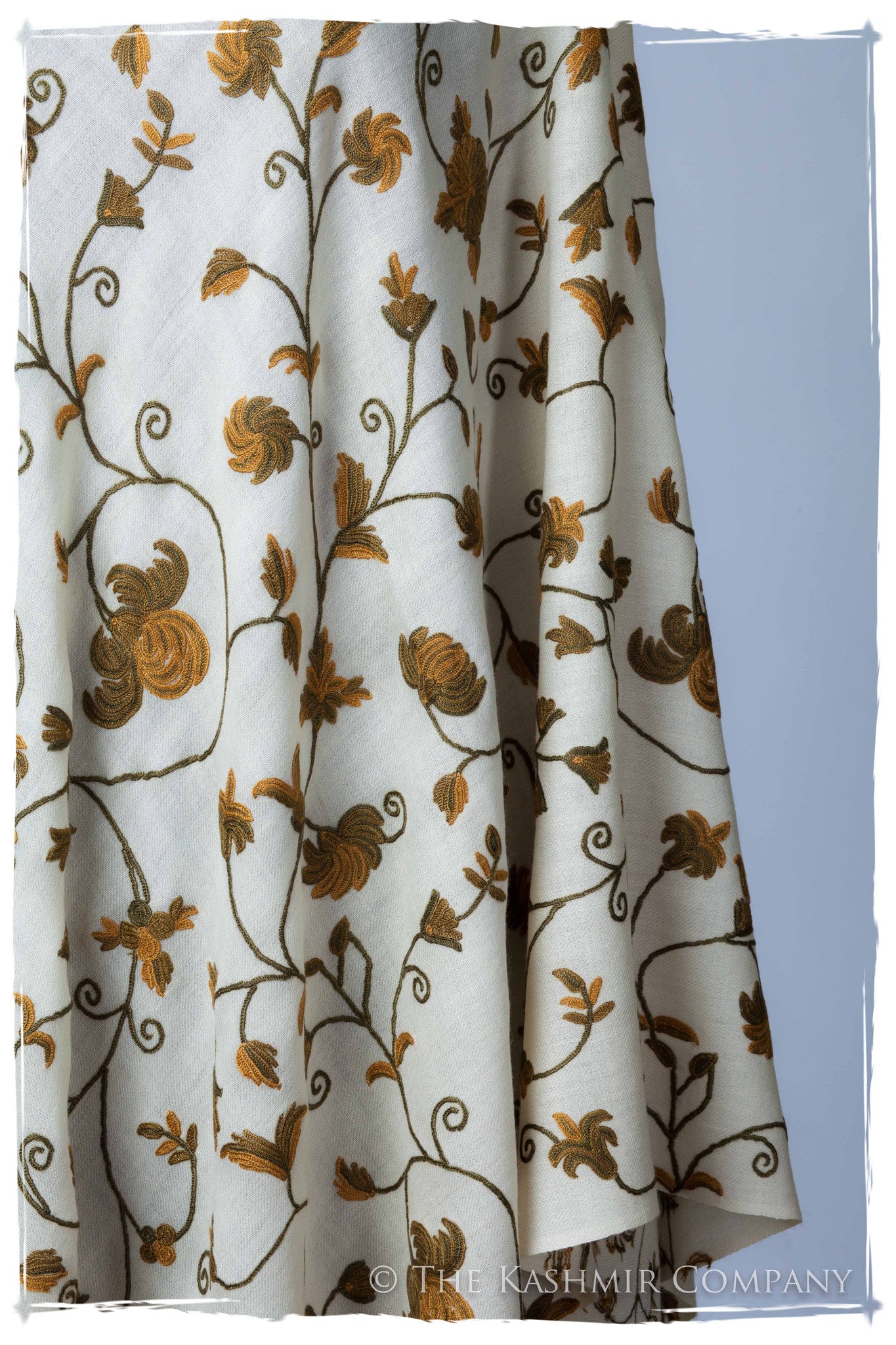 Elmwood Jardin Antoinette Ivory Shawl