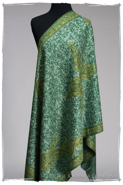 Royale Emerald Paisley Antiquaires Shawl