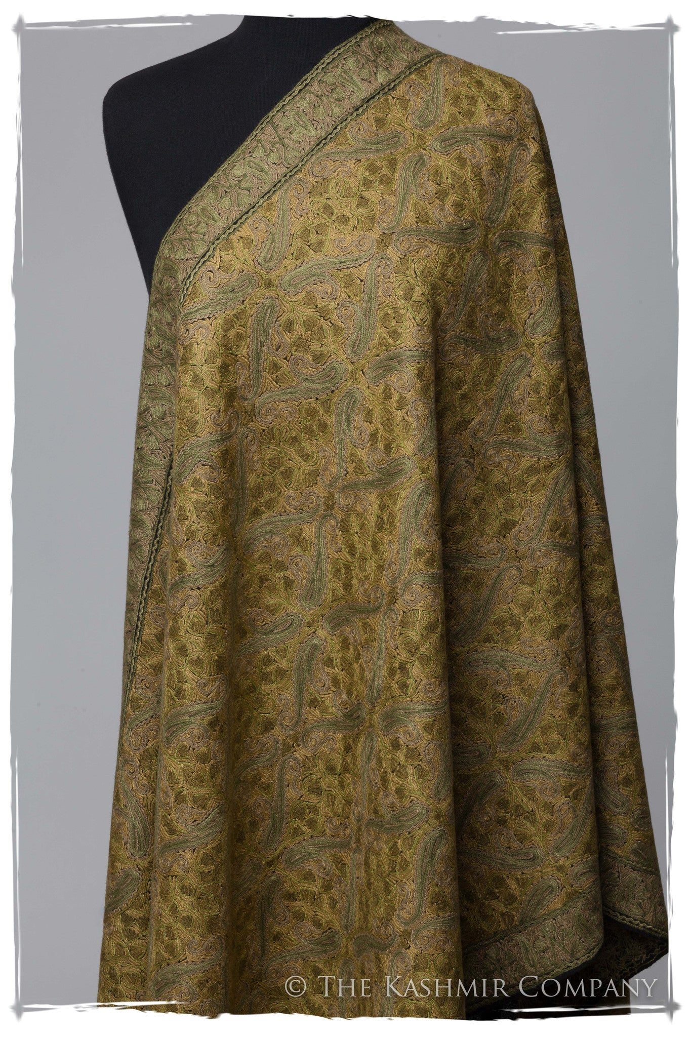 The Chestnuts Roasting Antiquaires Shawl