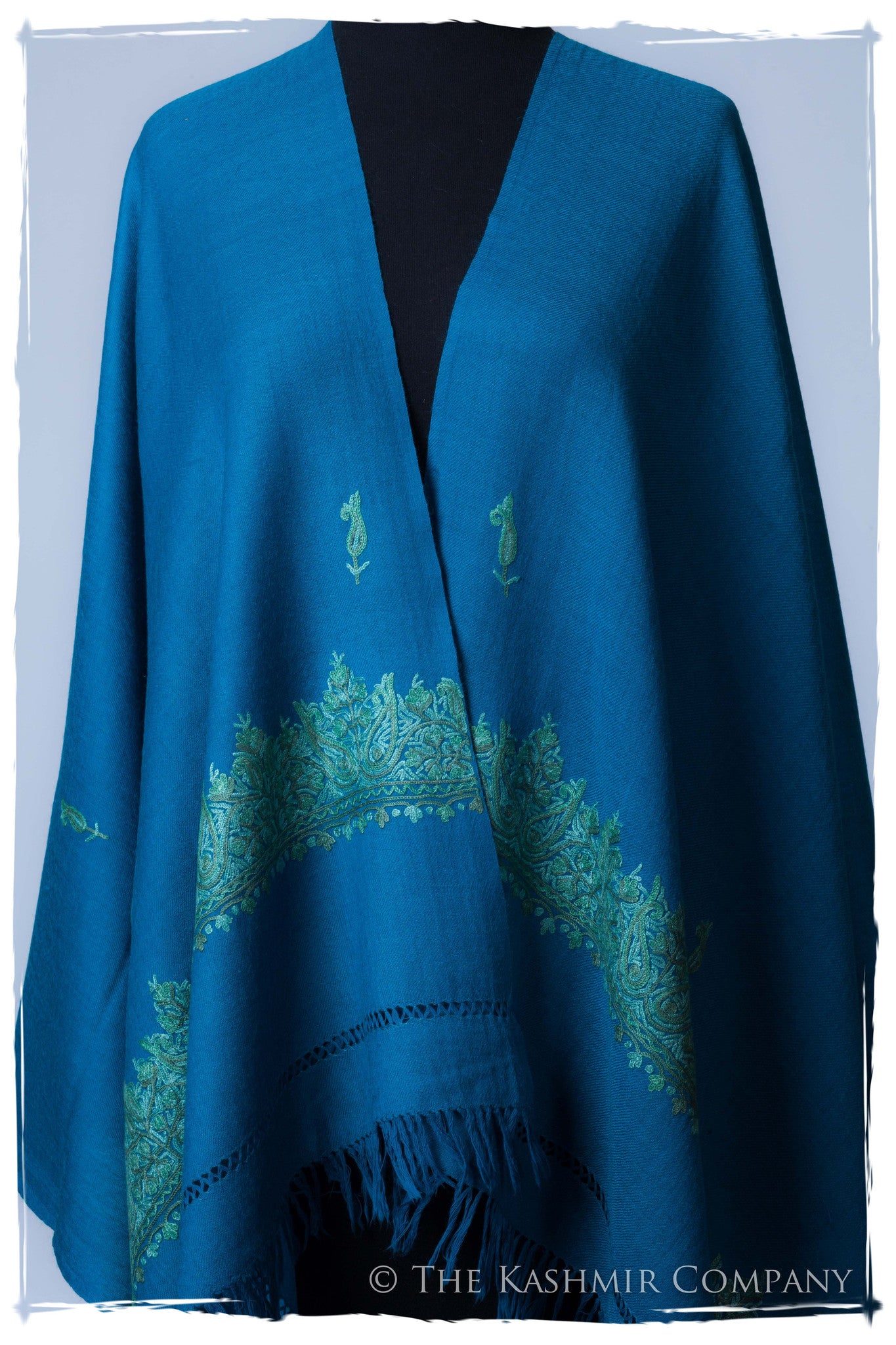 Celestial Frontière Paisley Gift Shawl