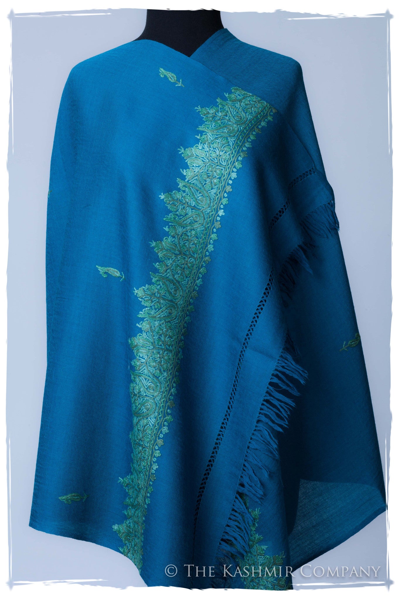 Celestial Frontière Paisley Gift Shawl