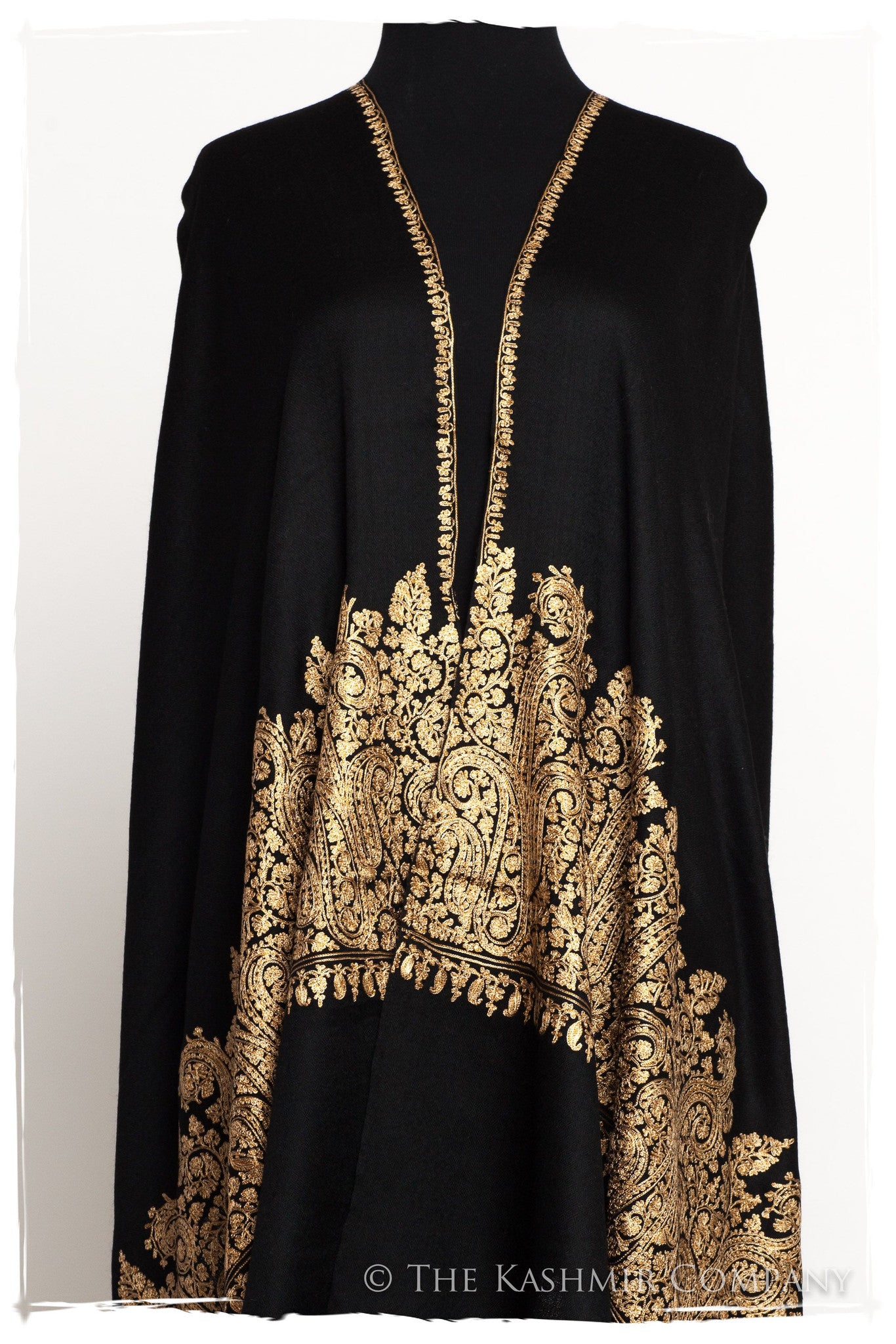 The Sophistiqué Oro Princess Paisley Shawl