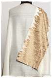 The Sophistiqué Ivoire Grâce Paisley Shawl
