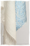 The Célébration Fabuleuse Bleu Clair Shawl
