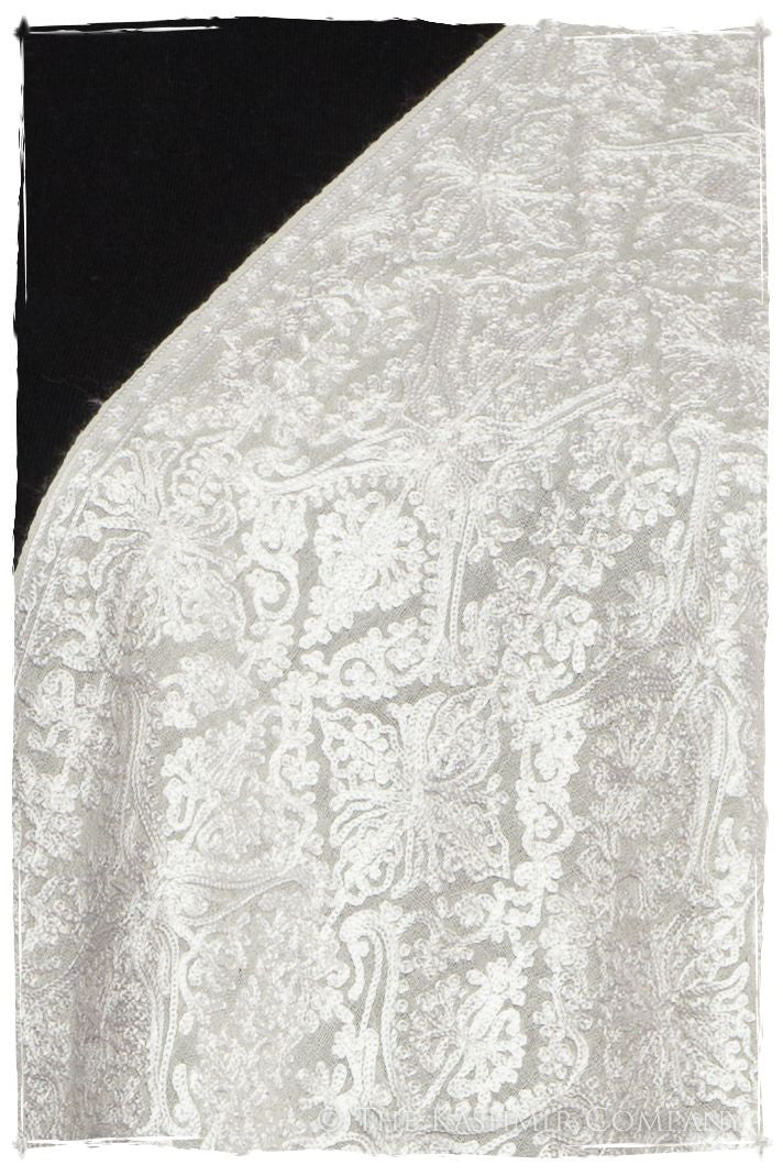 The Blanc de Mariée Shawl