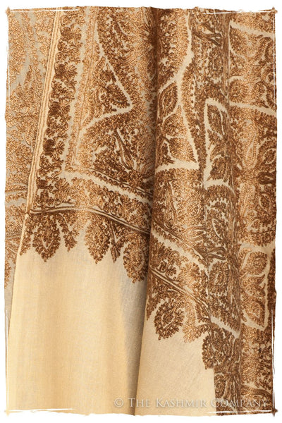 The Célébration Fabuleuse Gold Shawl