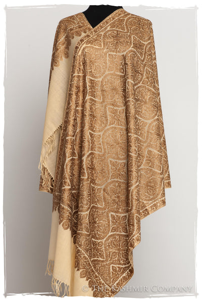 The Célébration Fabuleuse Gold Shawl