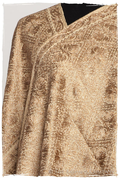 The Célébration Fabuleuse Gold Shawl