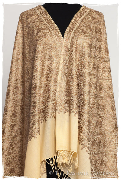 The Célébration Fabuleuse Gold Shawl