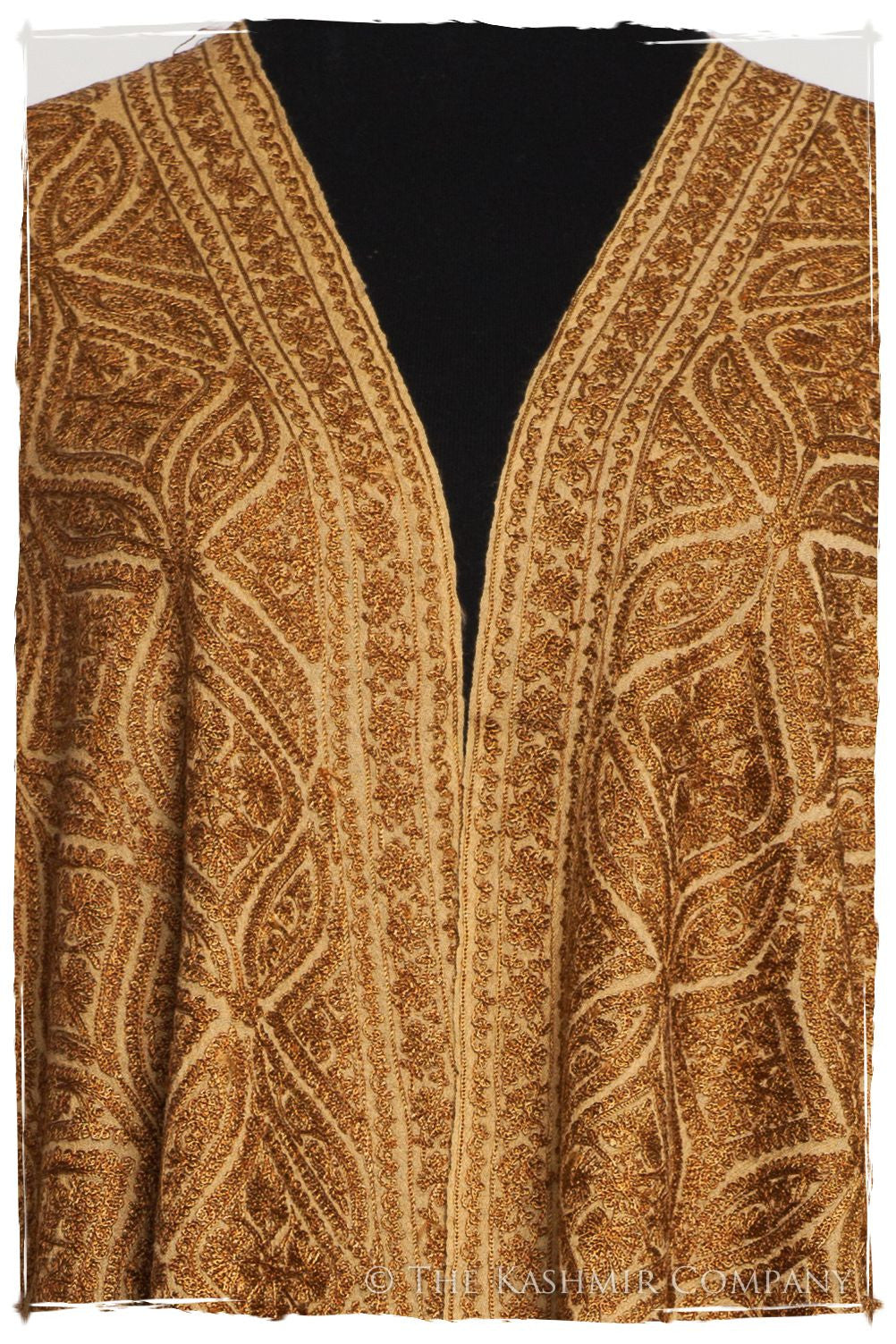 The Célébration Fabuleuse Gold Shawl