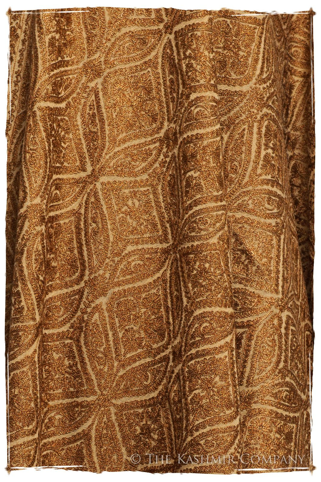 The Célébration Fabuleuse Gold Shawl