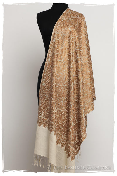 The Célébration Fabuleuse Gold Shawl