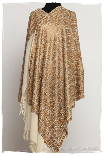 The Célébration Fabuleuse Gold Shawl