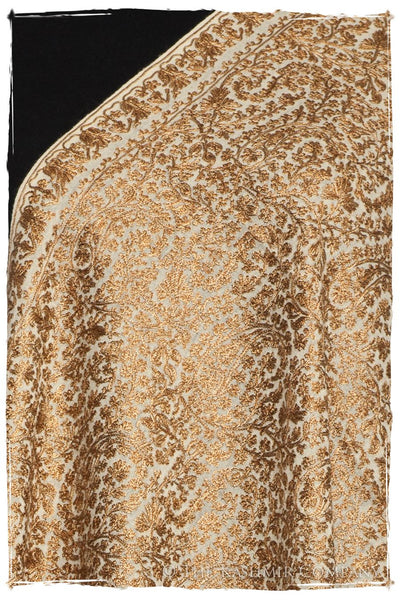 The Célébration Fabuleuse Gold Shawl