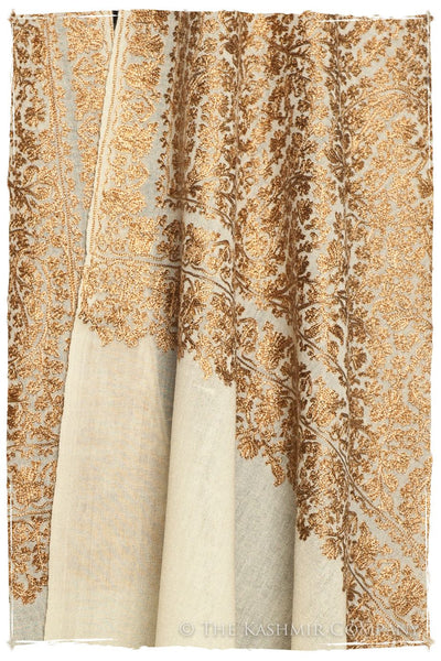 The Célébration Fabuleuse Gold Shawl