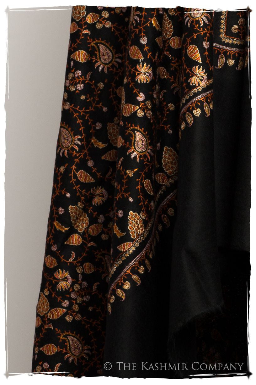 The Midnight Stroll - Grand Pashmina Shawl