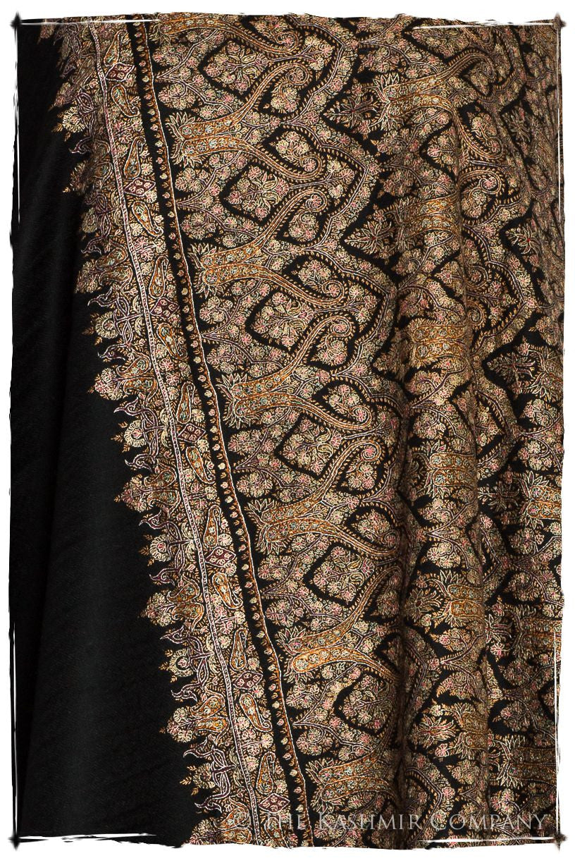 The Alhambra Palace - Grand Pashmina Shawl