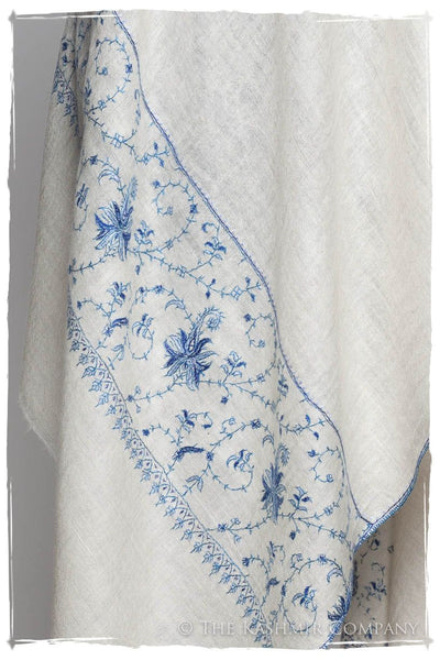 Jardin Bleu Frontière Ivoire L'amour Soft Cashmere Scarf/Shawl