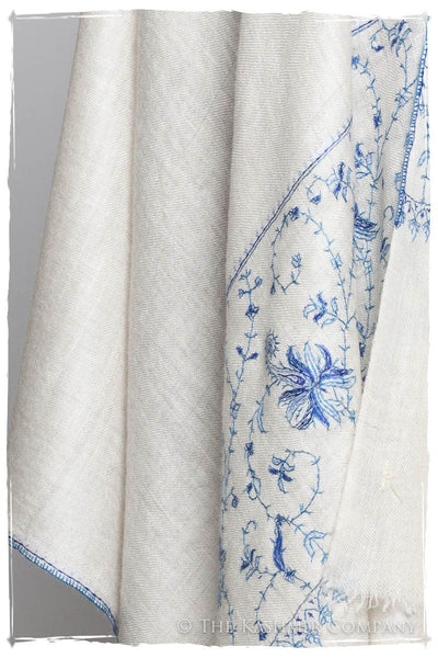 Jardin Bleu Frontière Ivoire L'amour Soft Cashmere Scarf/Shawl