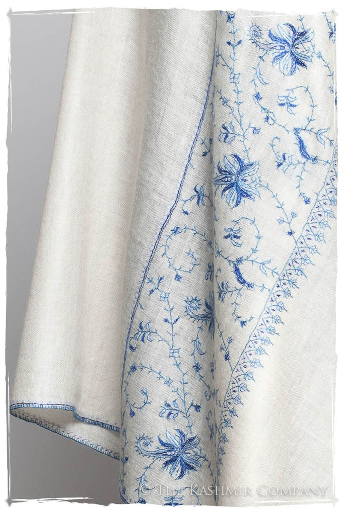 Jardin Bleu Frontière Ivoire L'amour Soft Cashmere Scarf/Shawl ...