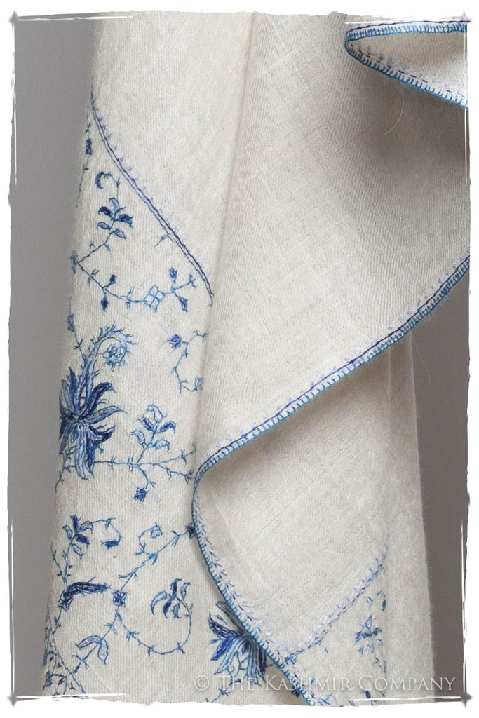 Jardin Bleu Frontière Ivoire L'amour Soft Cashmere Scarf/Shawl ...