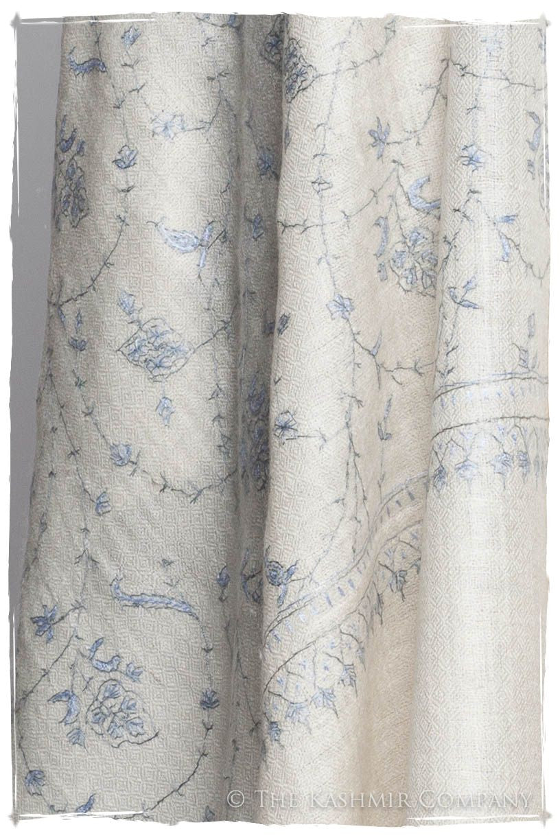 Bijoux Glacée Jardin L'amour Soft Cashmere Scarf/Shawl