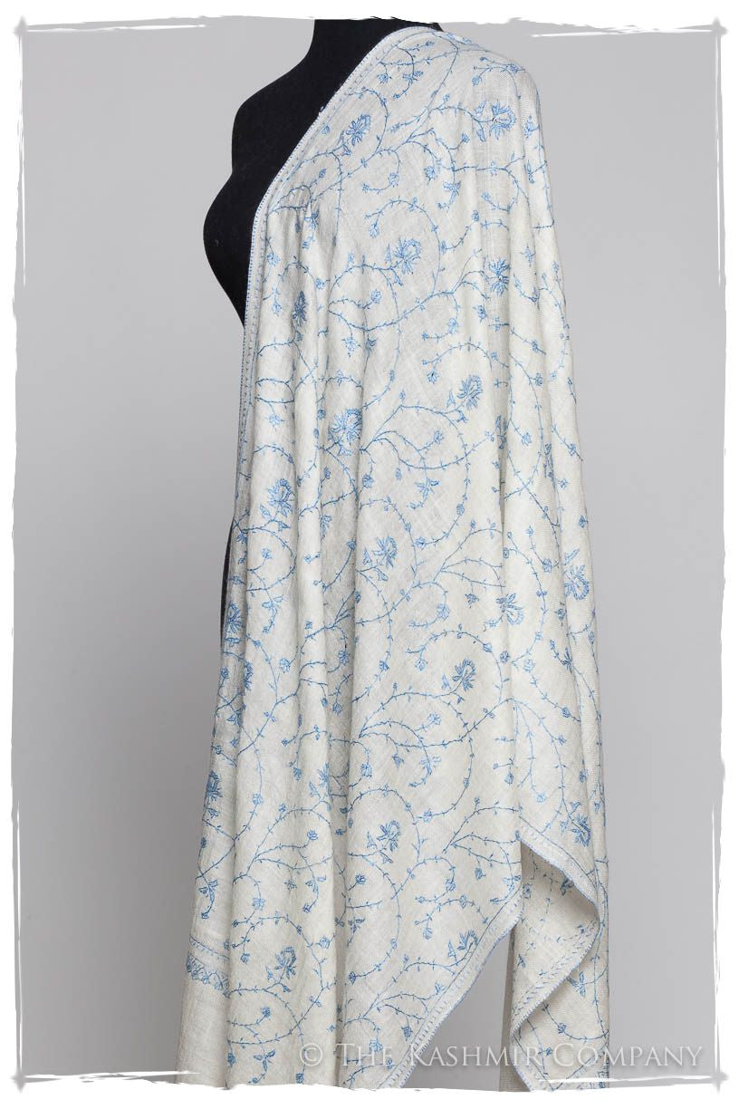 Sapphire Bleu Bijou Jardin L'amour Soft Cashmere Scarf/Shawl