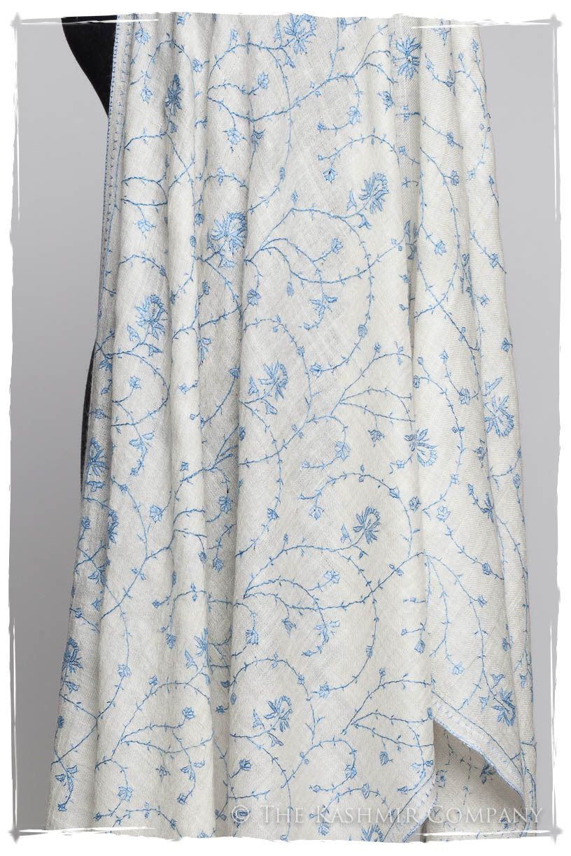 Sapphire Bleu Bijou Jardin L'amour Soft Cashmere Scarf/Shawl