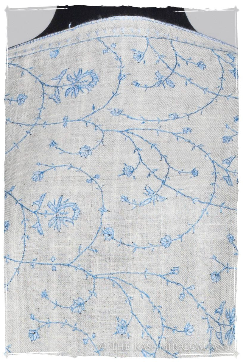 Sapphire Bleu Bijou Jardin L'amour Soft Cashmere Scarf/Shawl