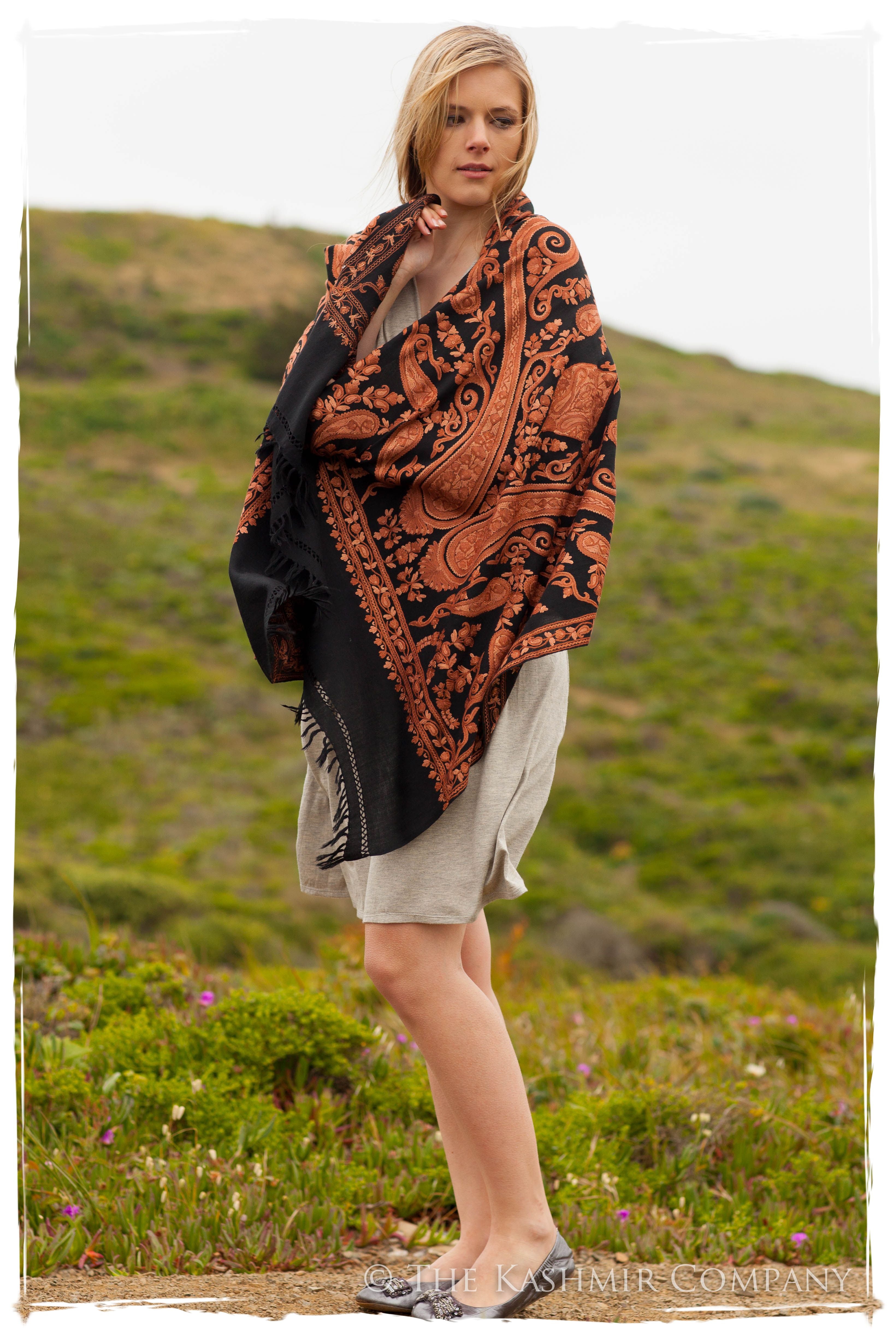 Rococo Cuivre Français Palais Antiquaires Shawl