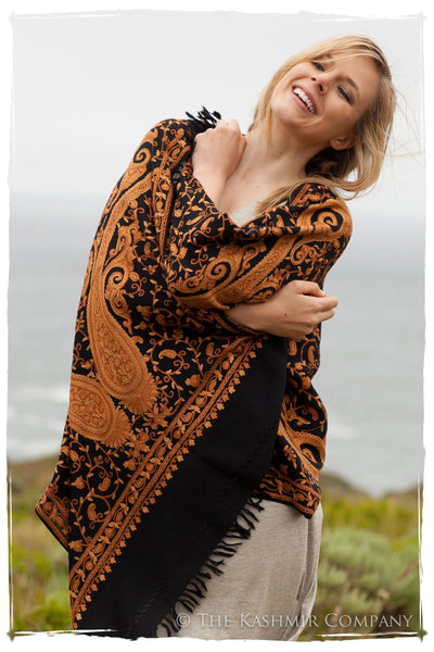 Oro de Californie Royale Paisley Shawl