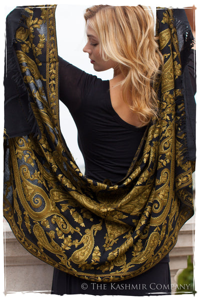 Rococo Vert Palais Antiquaires Shawl