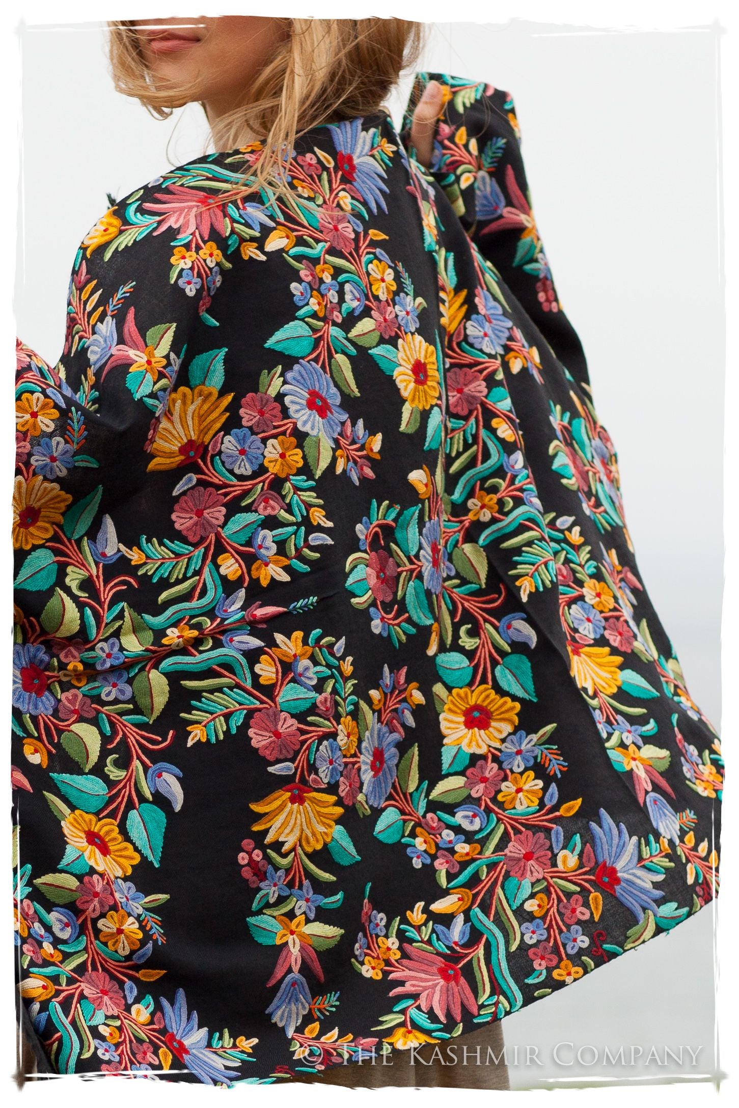 Romance Jardin d'Eden Antiquaires Shawl