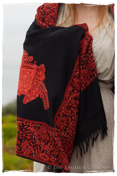 Rouille Frontiere Royale Paisly Noir Shawl