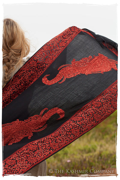 Rouille Frontiere Royale Paisly Noir Shawl