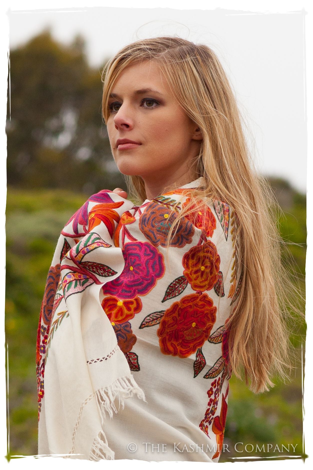 Nouvelle Soirée Rio Garnet Ivory Shawl