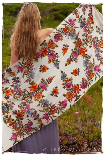 Romance Jardin de Paris Antiquaires Shawl