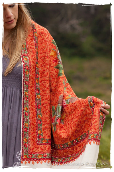 Jardin de Cayenne Paisley Antiquaires Shawl