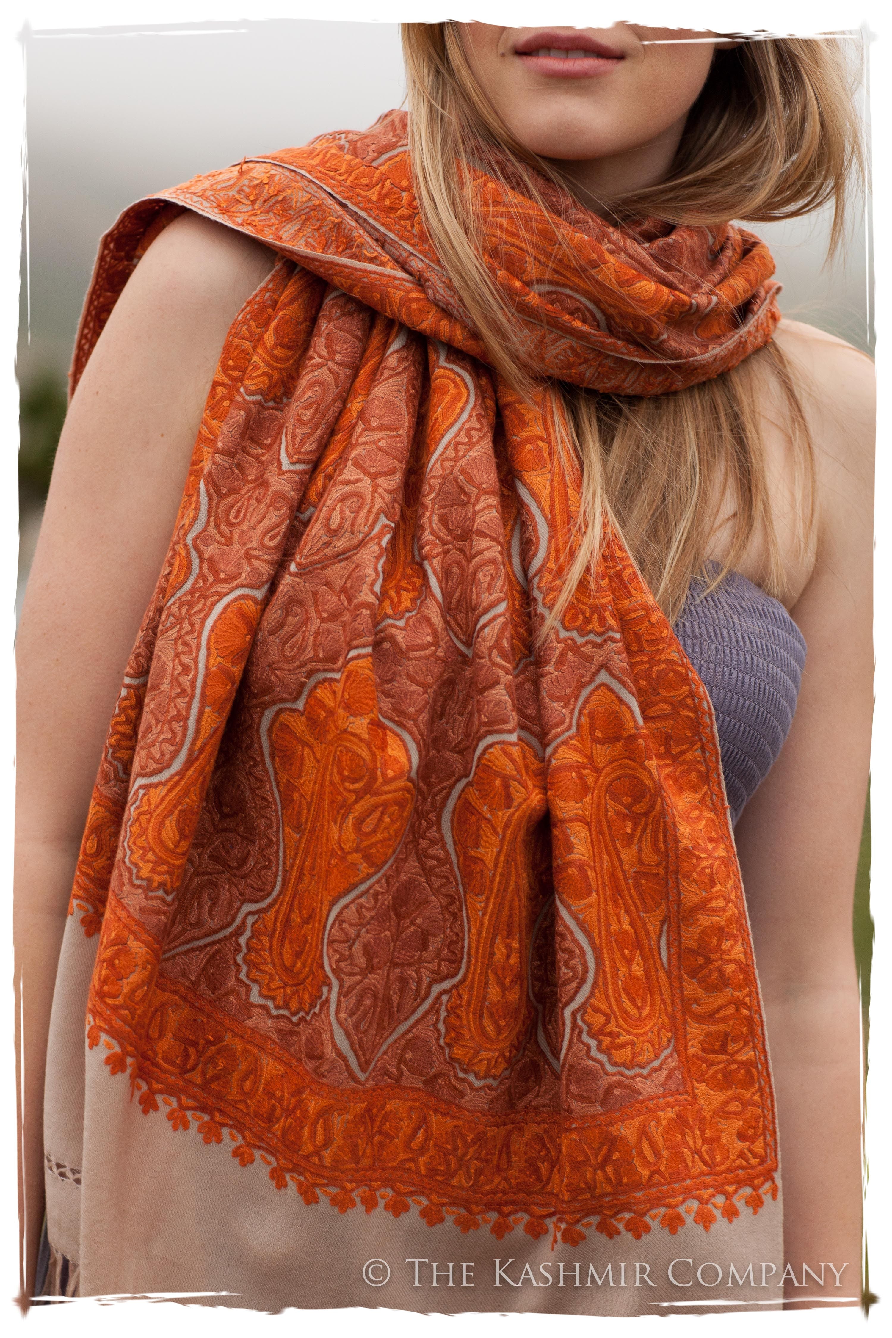 Les Déserts de l'Alhambra Antiquaires Shawl