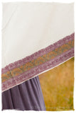 Trois FrontièreLavender Aura Ivorie Mascarade Shawl