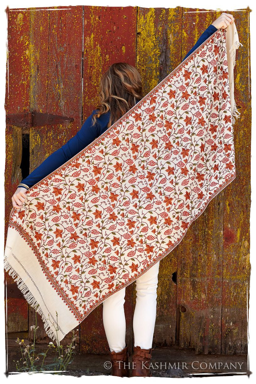 Feuilles de Vigne d'Ivoire Shawl