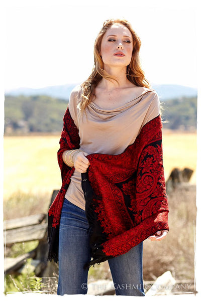 Majestic Rouge Frontière Shawl
