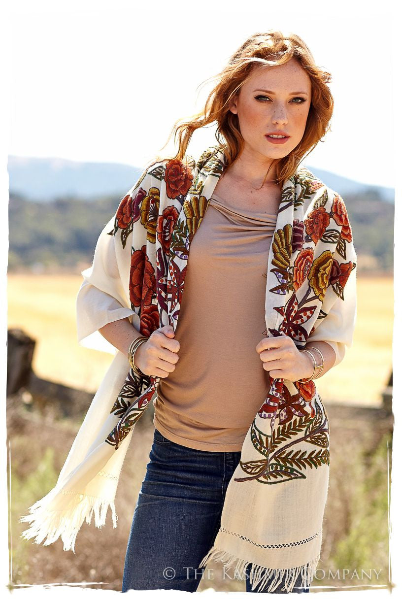Nouvelle Soirée Sienna Ivory Shawl