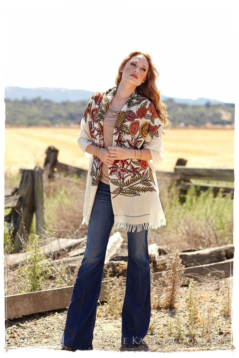 Nouvelle Soirée Sienna Ivory Shawl