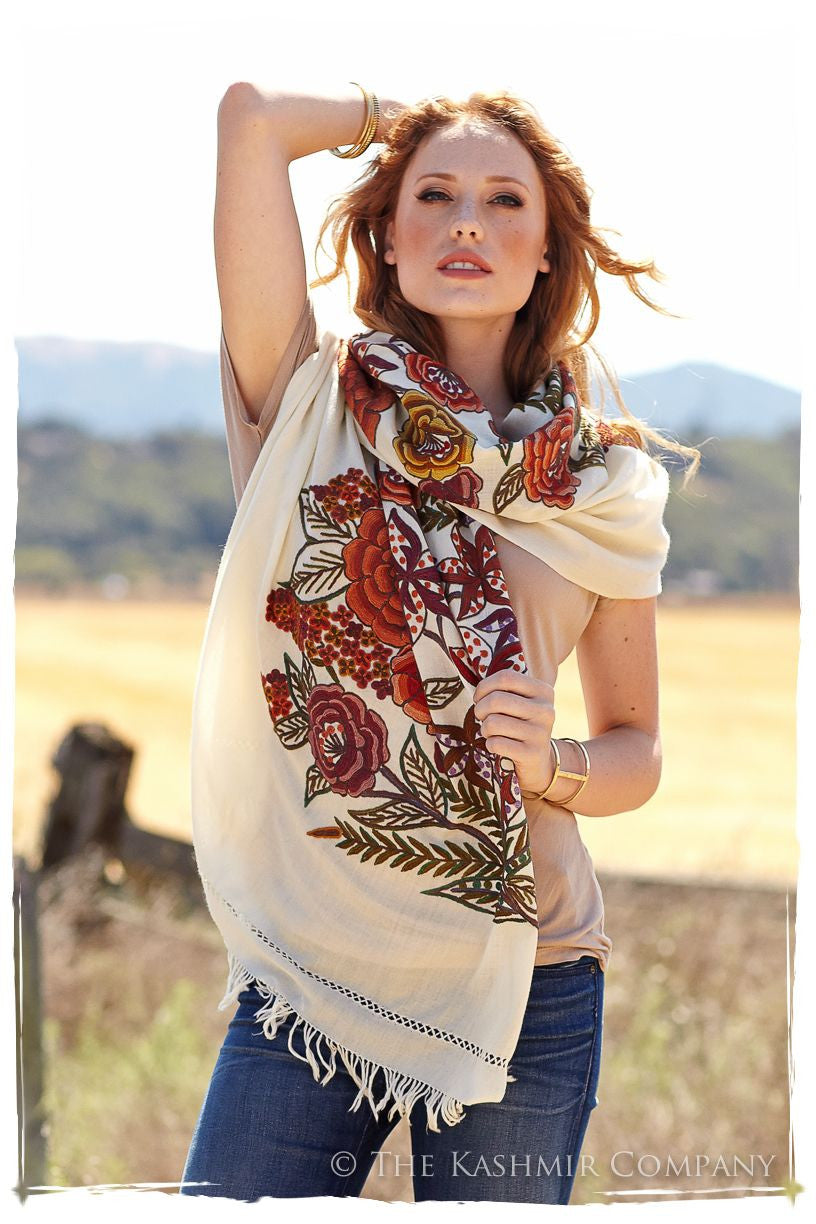 Nouvelle Soirée Sienna Ivory Shawl