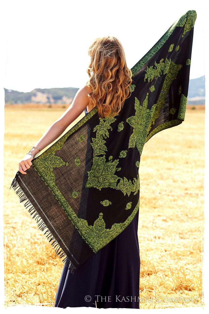 Frontiere des Feuilles Juniper Shawl